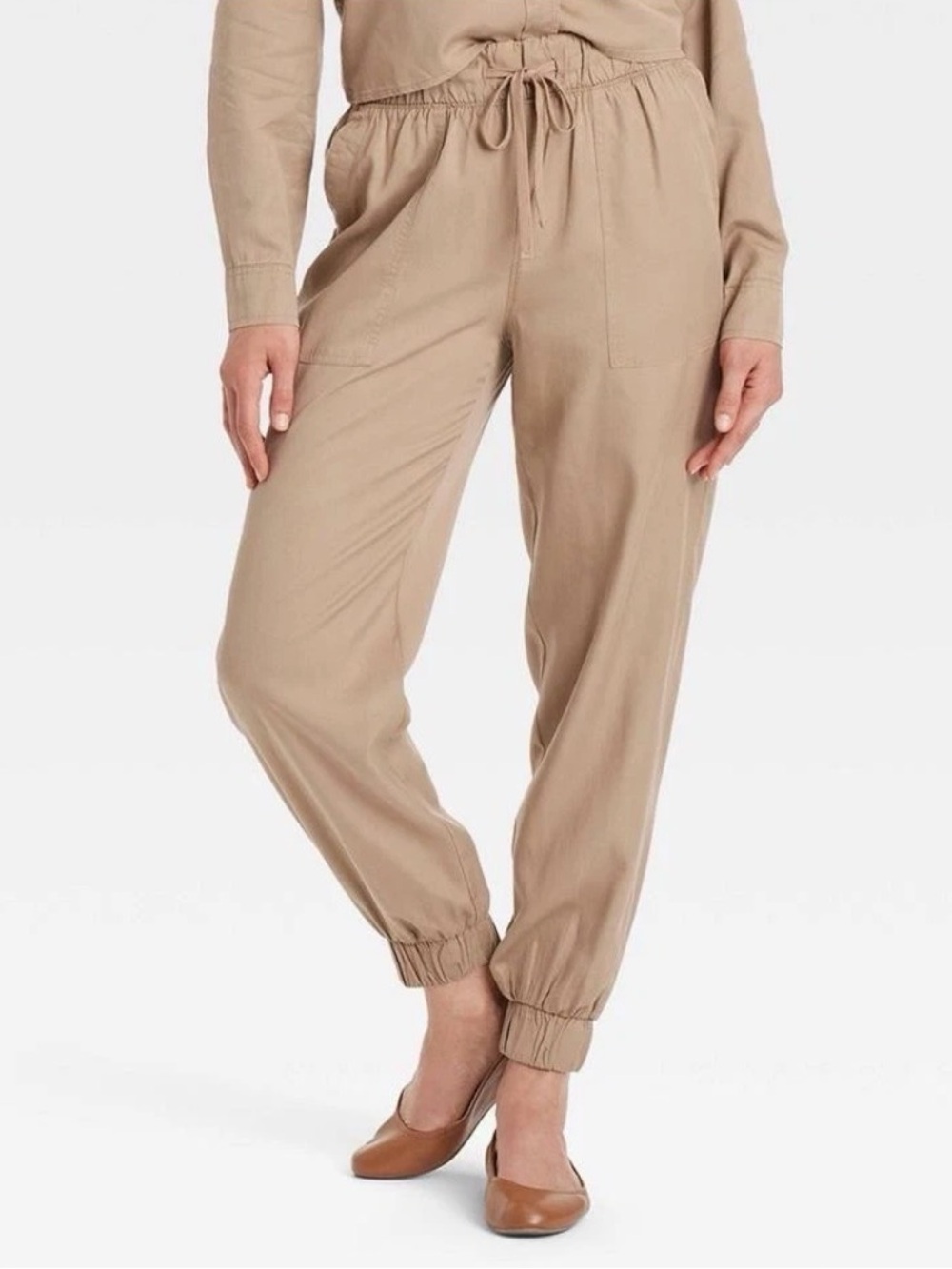 Universal Thread Joggers - Picture 4 of 7